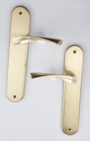Cabo modelo '136' com placa oval em zamak acabamento ouro acetinado 