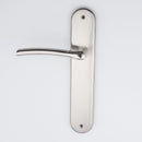 Puxador modelo '430' com placa oval em zamak acabamento níquel combinado para portas
