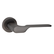 Puxador Zamak modelo 640 com roseta redonda acabamento grafite para portas 