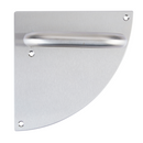 Puxador em aço inox modelo '4002' com placa semicircular para portas 